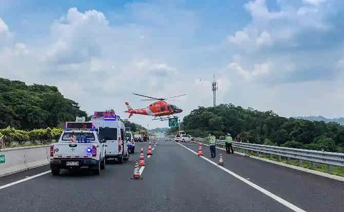 莘县高速公路汽车救援案例